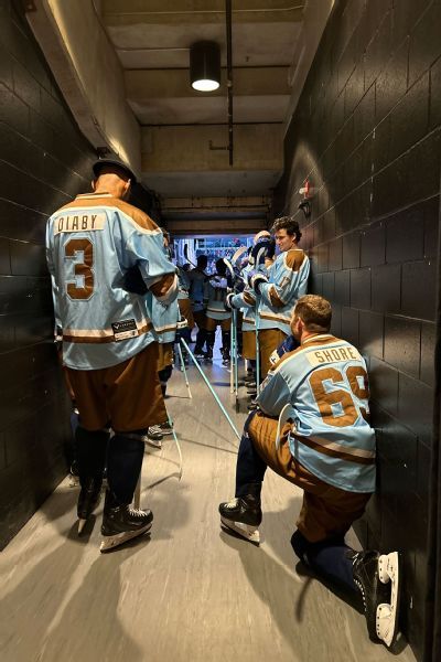 Shoresy and Bulldogs: Epic Tour with NHL Legends and Guaranteed Excitement