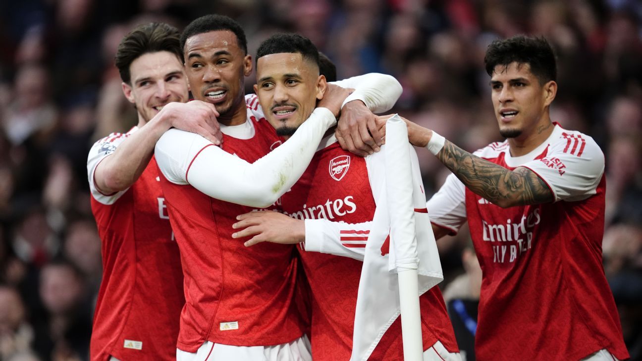 Arsenal se aproxima do título da Premier League; O cartão vermelho do Chelsea continua