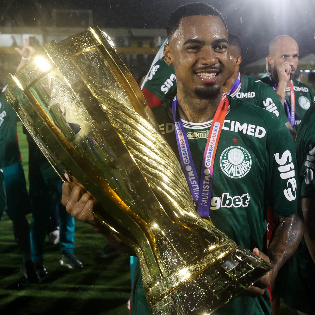 Palmeiras abre conversa para renovar com Allan Elias e tentar afastar assédio de 'tubarões' da Europa