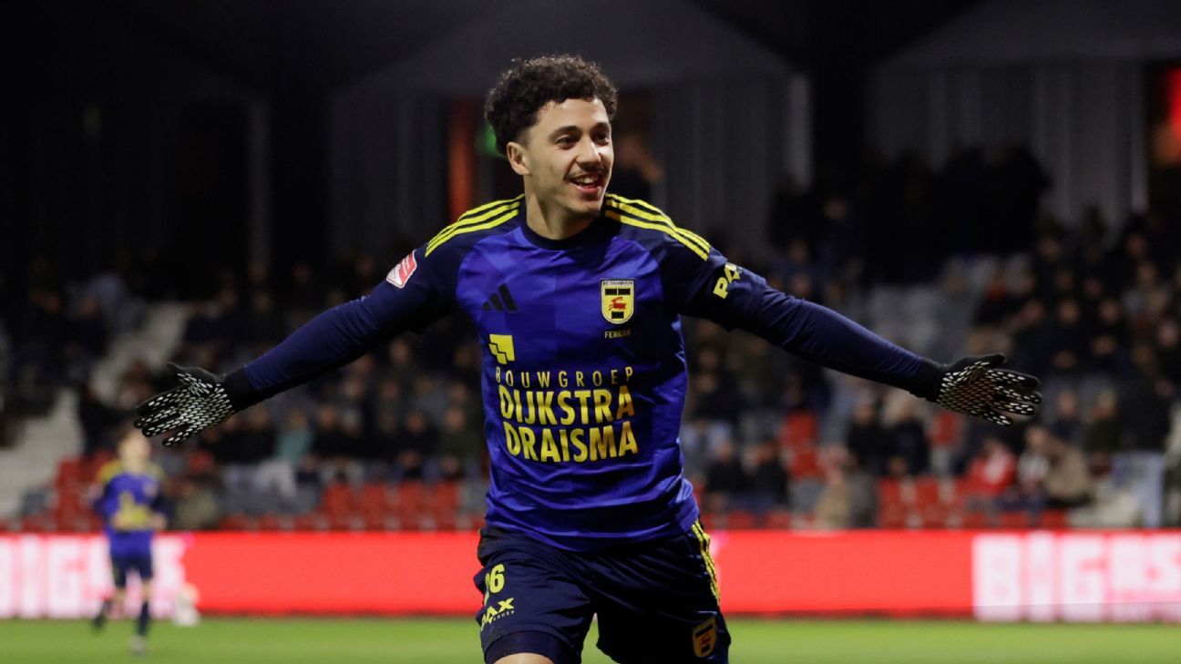 Cambuur zet dankzij zege op Helmond stap dichter bij promotie