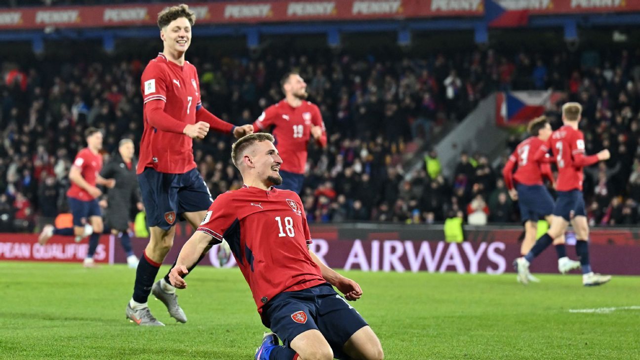 República Tcheca elimina Dinamarca nos pênaltis e volta à Copa do Mundo depois de 20 anos
