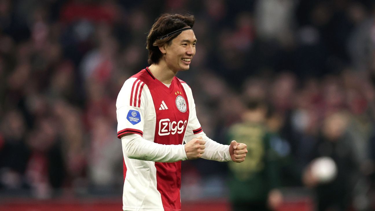 Itakura voor het eerst sinds januari in Ajax-basis voor treffen met Heracles Almelo