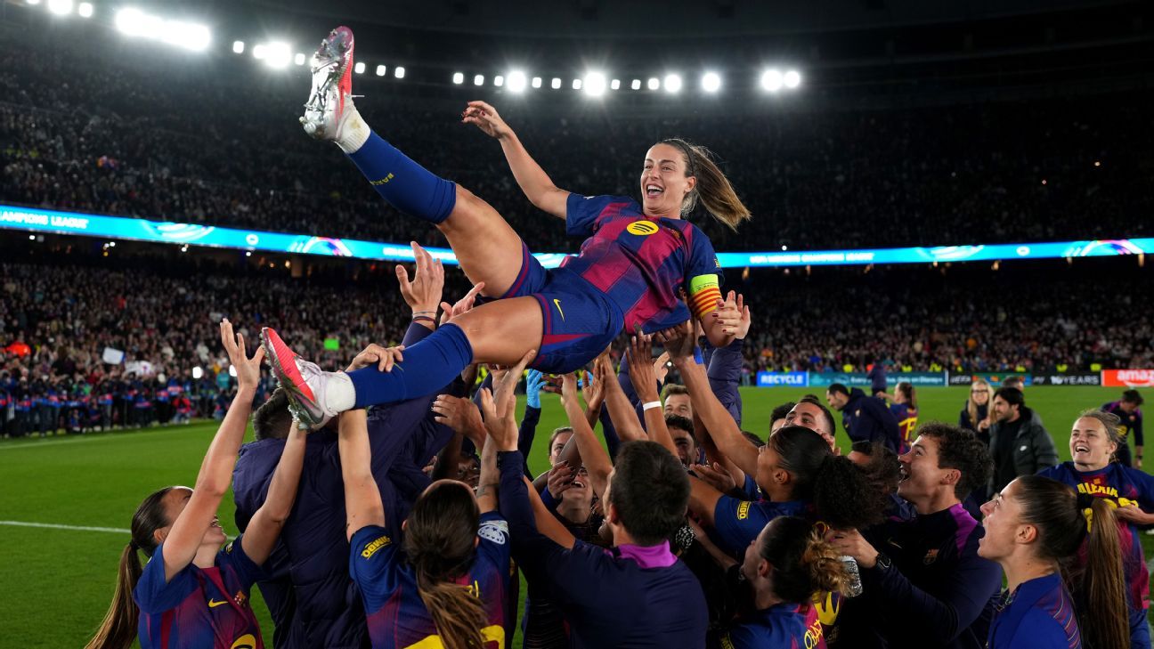 Barcelona's Alexia Putellas hails fans on 'magical' Camp Nou night