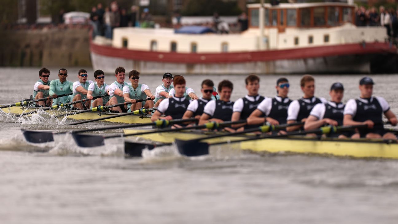 Cambridge win men's Boat Race against Oxford