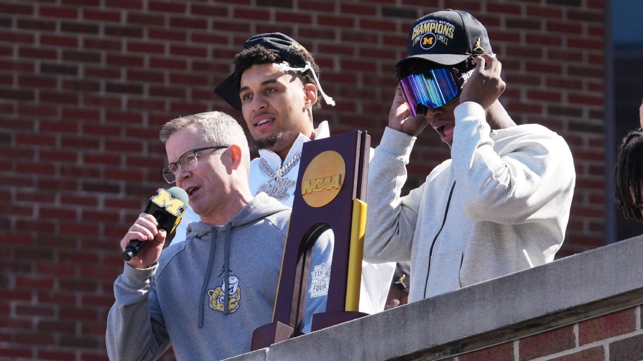U-M toasts title with fans: 'This trophy is yours'