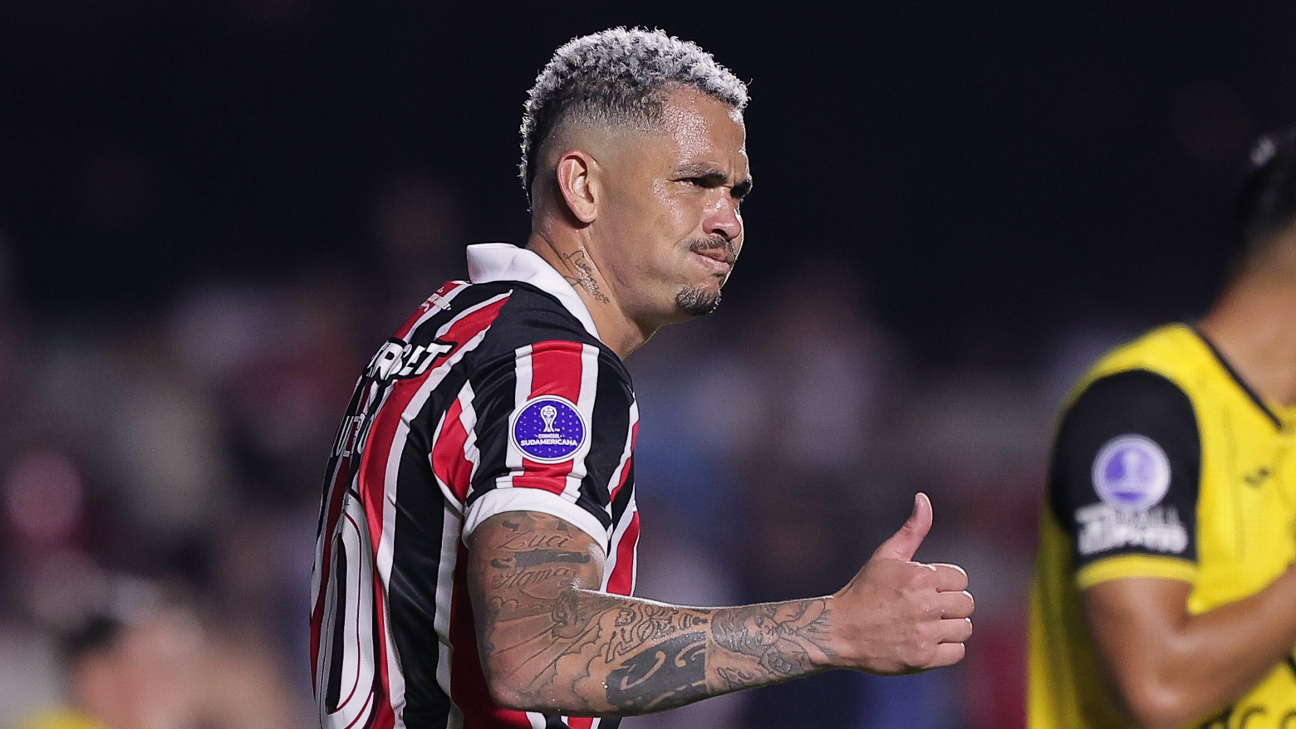 Luciano admite surpresa com público baixo para São Paulo x O'Higgins: 'Não tiro a razão deles'