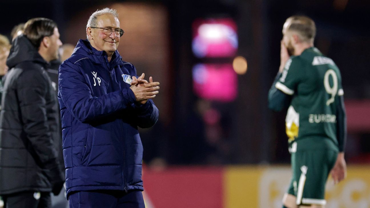 Poortvliet blijft jaar langer bij FC Eindhoven: 