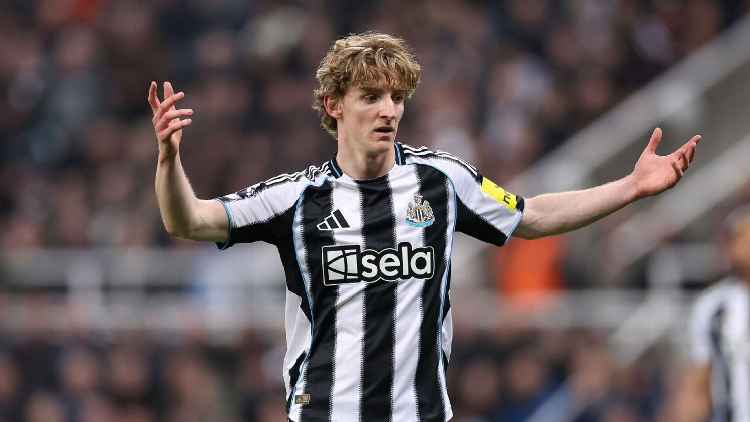 Μεταγραφικές φήμες, νέα: Η Άρσεναλ προηγείται στην κούρσα για τον Γκόρντον