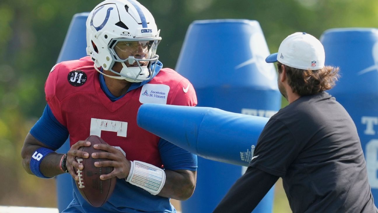 QB Anthony Richardson giving Colts something to th...