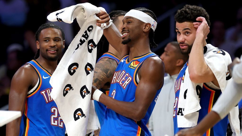 Thunder Dominate Lakers in Game 3, Take 3-0 Series Lead