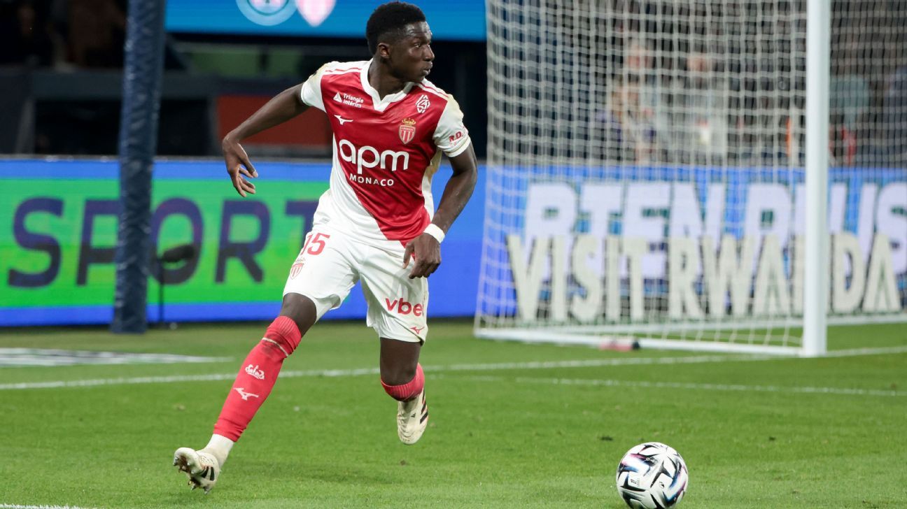Transfer rumors, news: Newcastle lead race to sign...