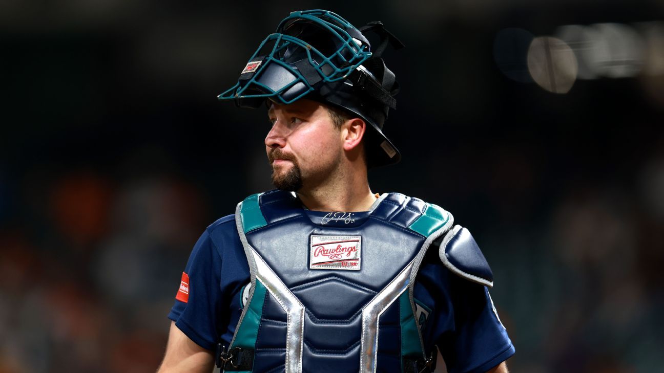 Mariners’ Cal Raleigh Placed on 10-Day Injured List with Oblique Strain