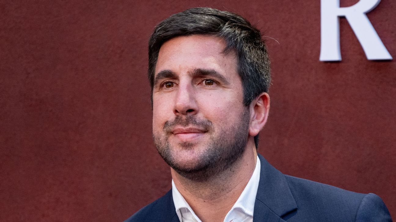Candidato à presidência do Real Madrid promete duas estrelas internacionais se eleito