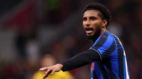 Man United reach deal to sign Ederson