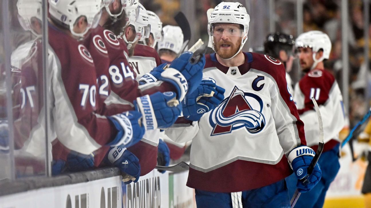 Avs' Landeskog wins Messier, Masterton awards