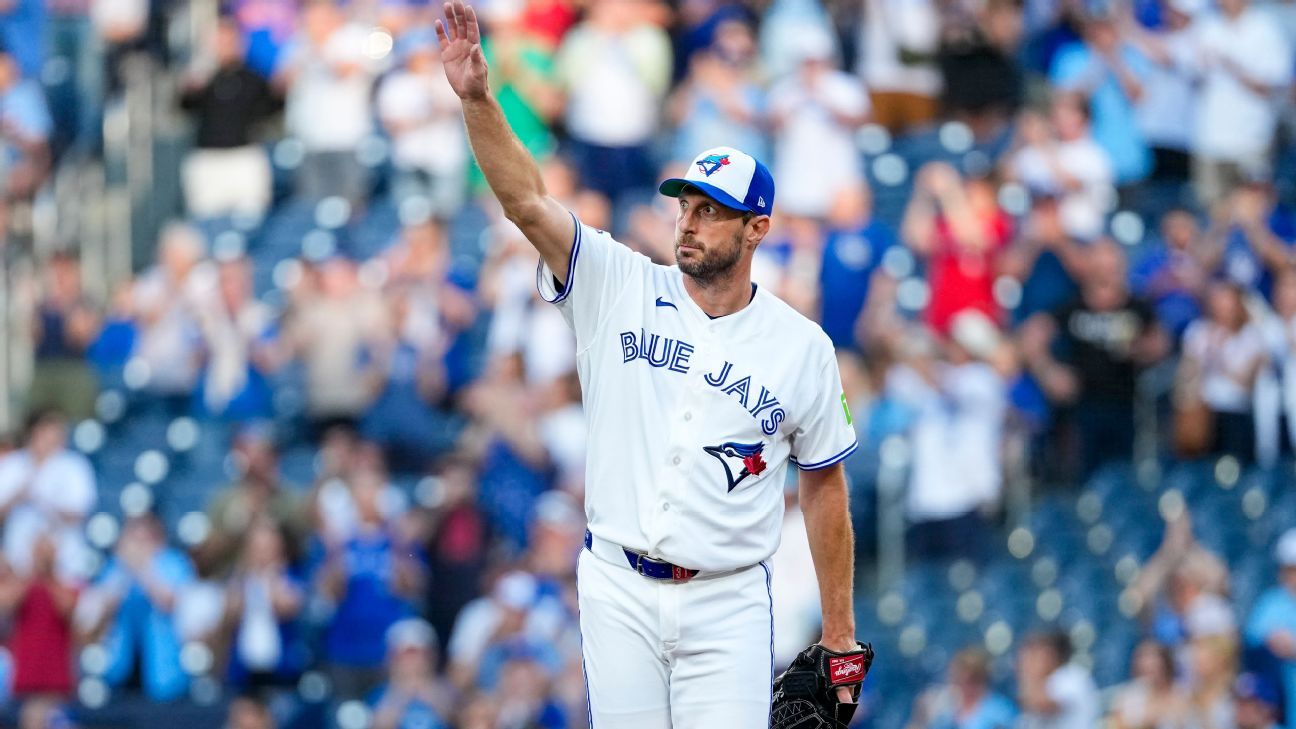 Jays' Scherzer reaches 3,500 career strikeouts