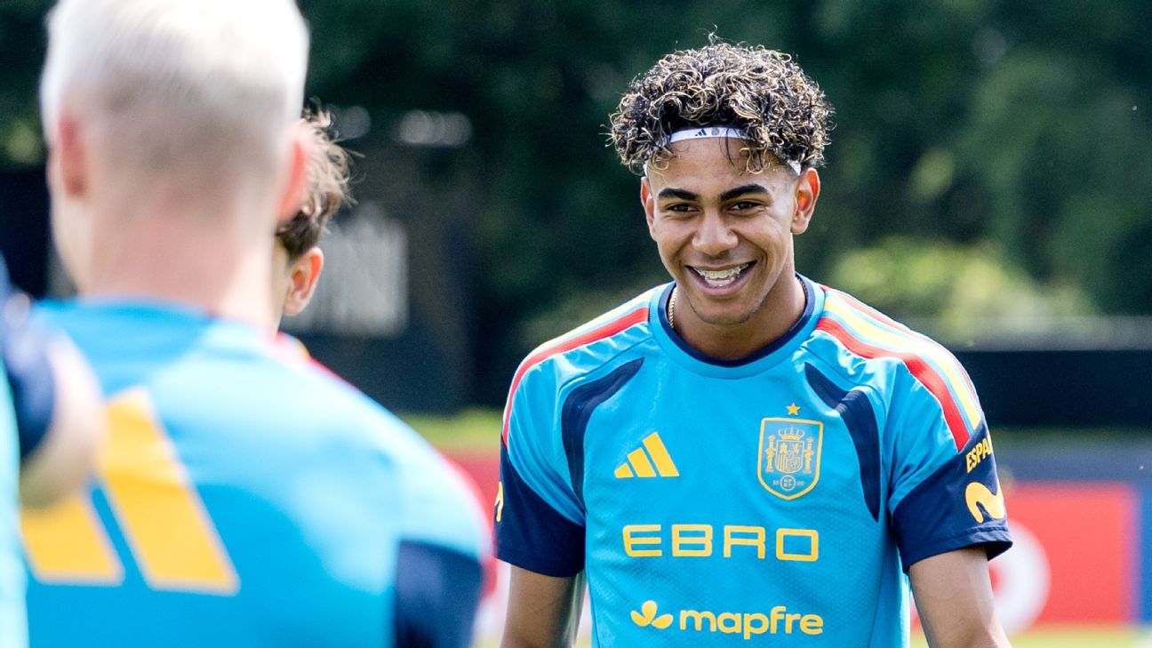 World Cup Daily LIVE: Yamal at Walmart, USMNT watch Knicks, Mahrez at KU