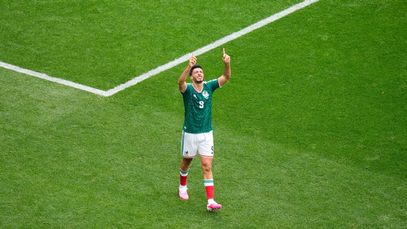 Mexico's Aguirre says Jiménez earned 'perfect day'...