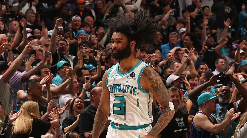 White plans to re-sign with Hornets, sources say