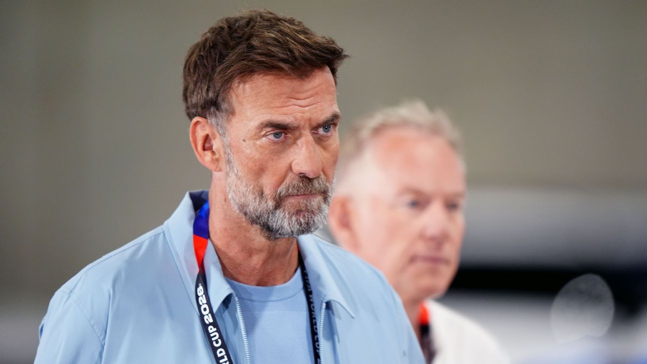 Klopp starts Germany stint with a threat to quit