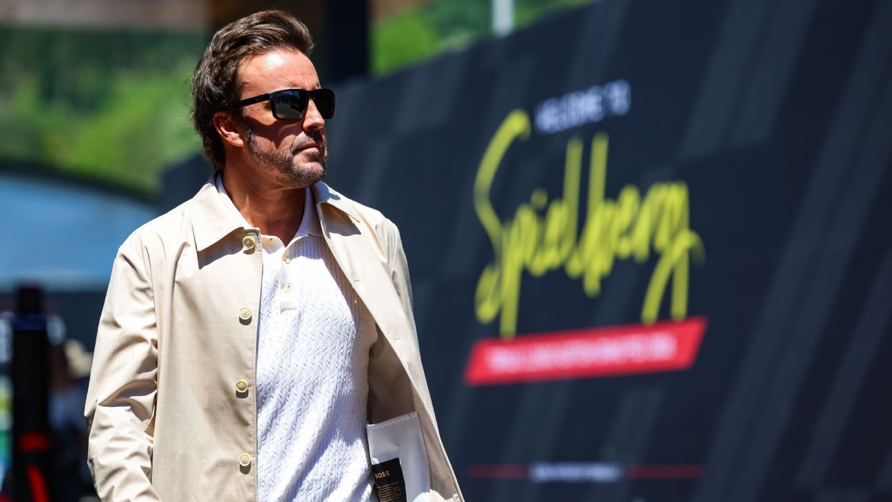 Alonso: AM 'very badly treated' on social media