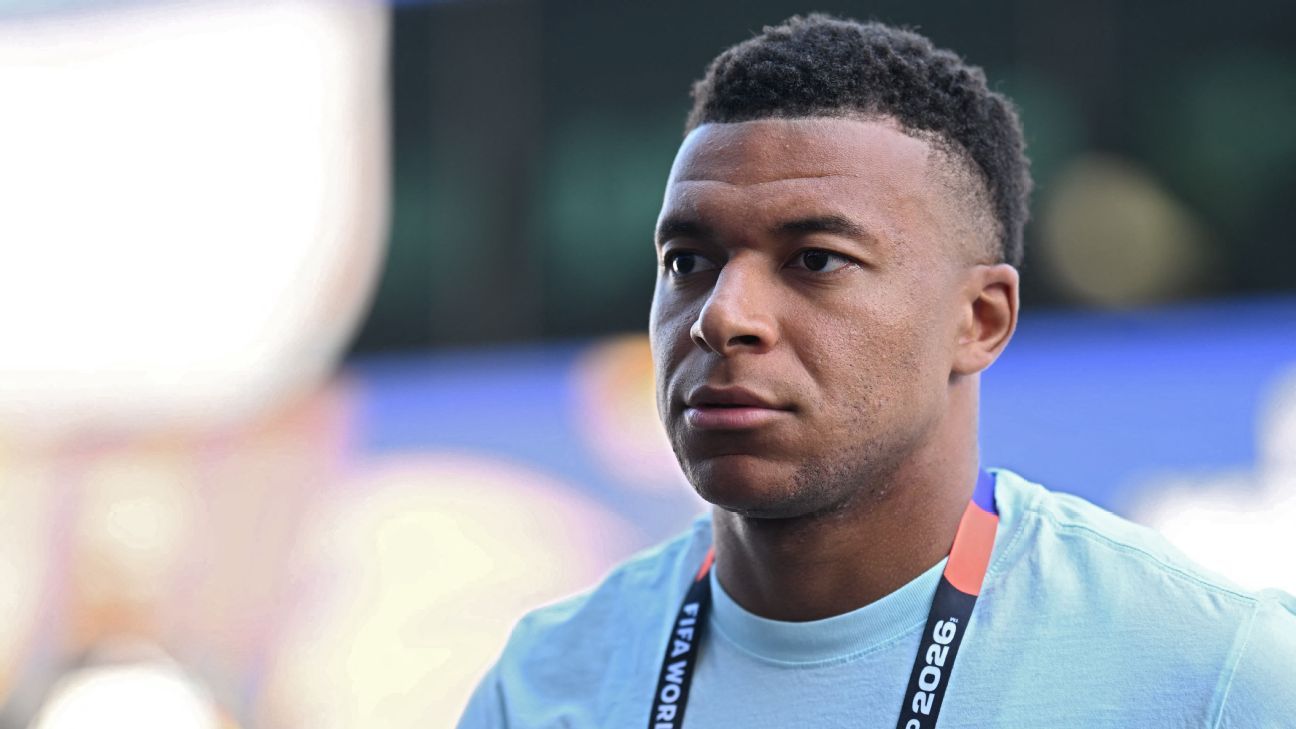 Paraguayan senator demands apology from Mbappé