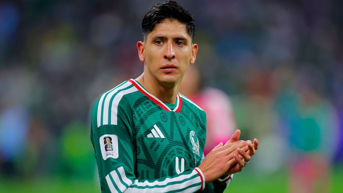Álvarez on Mexico KO: 'It hurts deeply because thi...