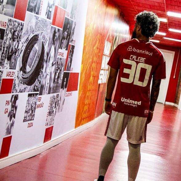 Internacional anuncia meia campeão brasileiro pelo Atlético-MG
