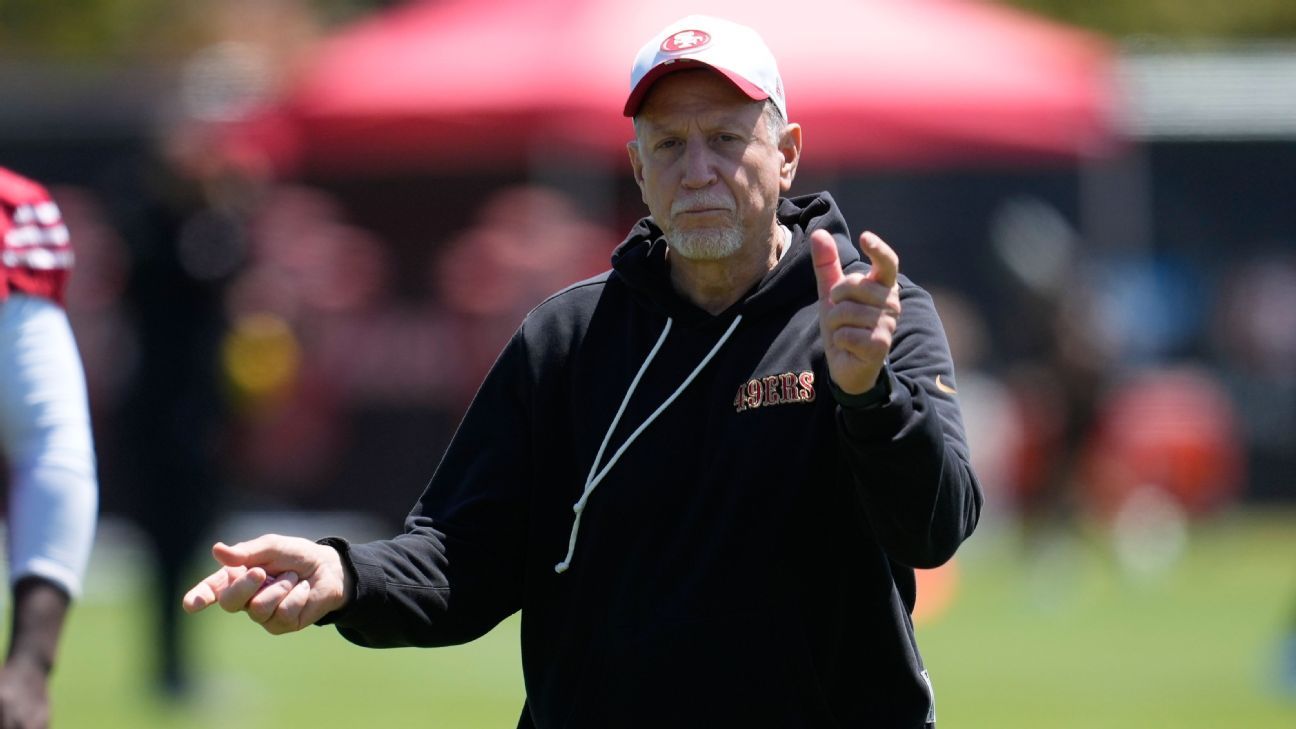 'Fired up' Foerster runs first practice for Niners...