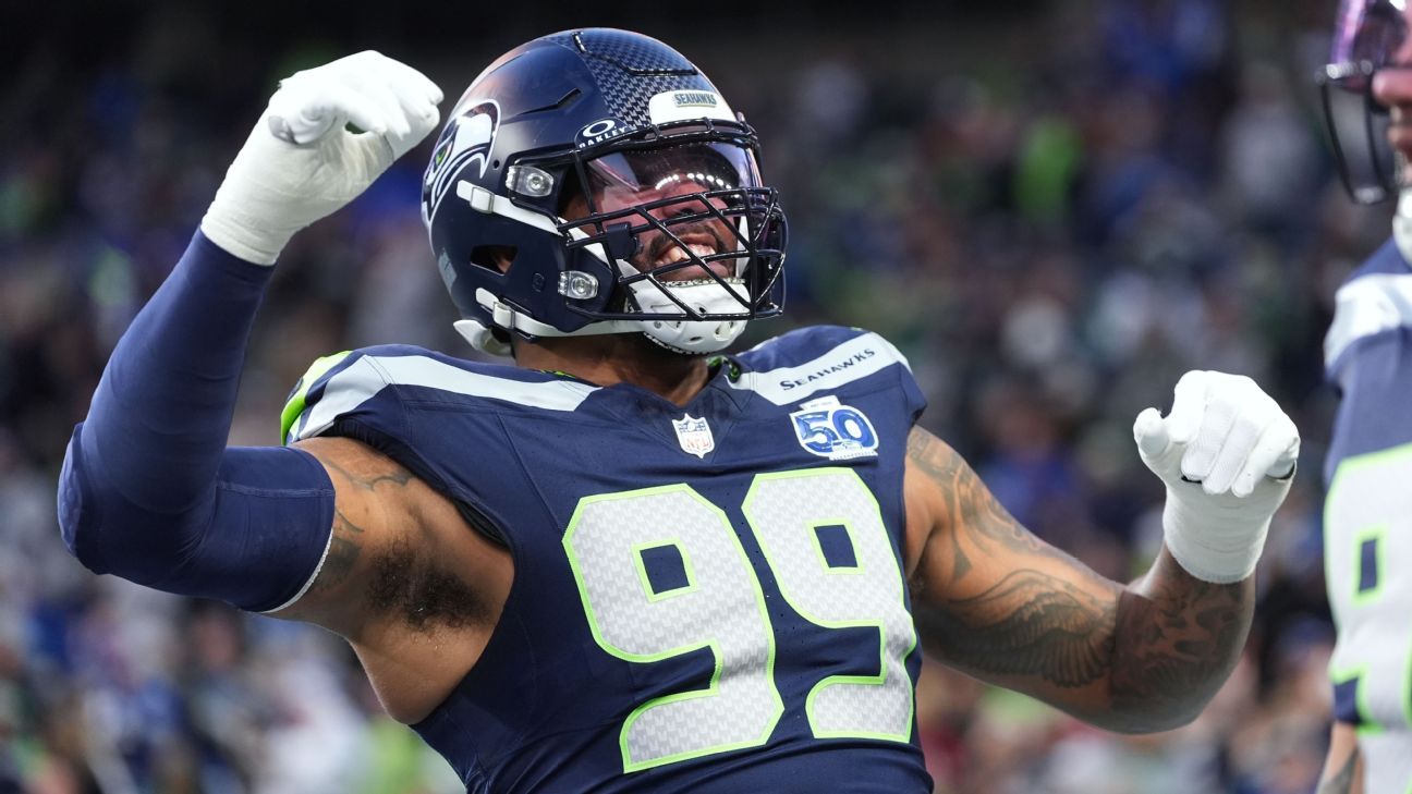 Seattle Pro Bowl DL Williams confirms deal talks