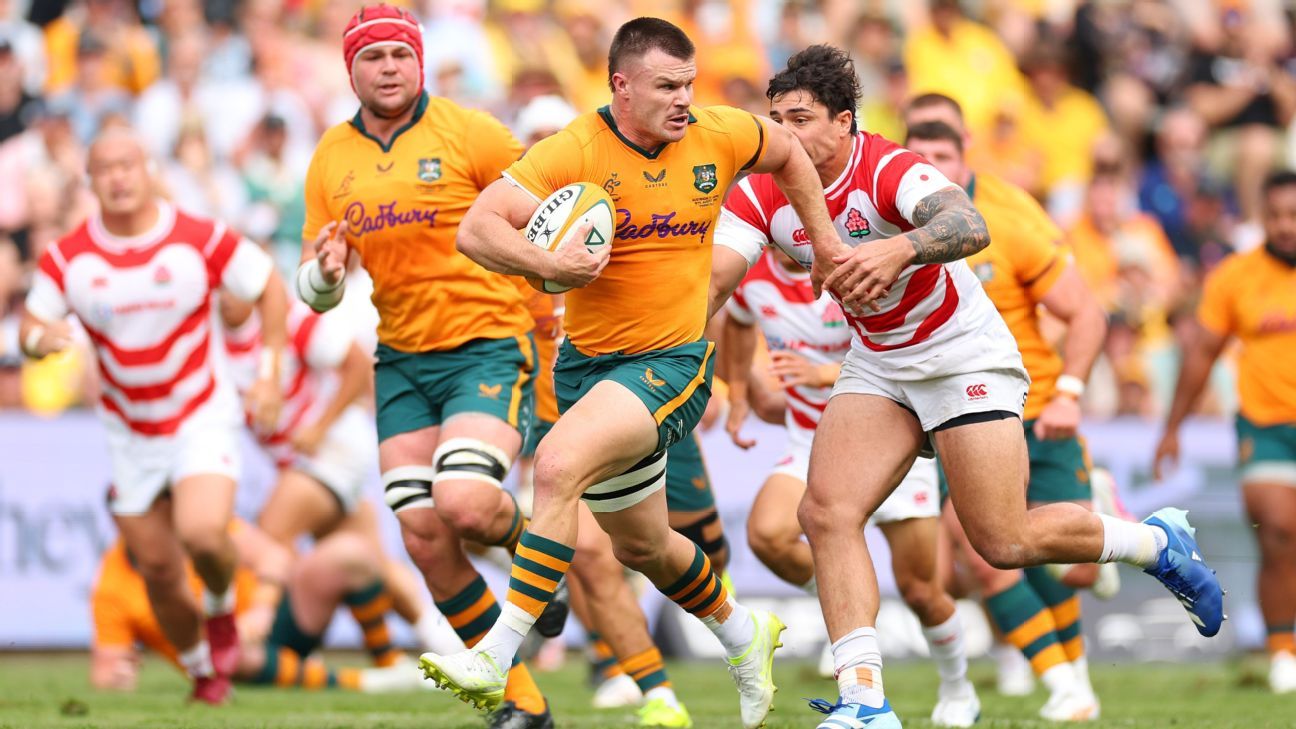 Suaalii switch? Henry delivers on Wallabies run-on debut to muddy midfield mix