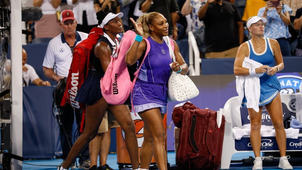 Serena, Venus return to doubles, lose thriller