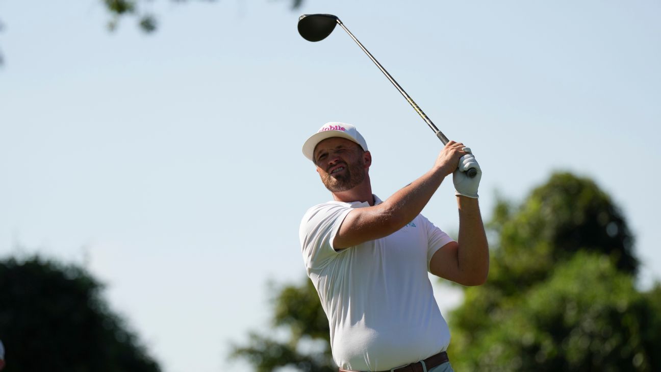 Wyndham Clark Posts Second Straight 64 to Hold One-Shot BMW Championship Lead