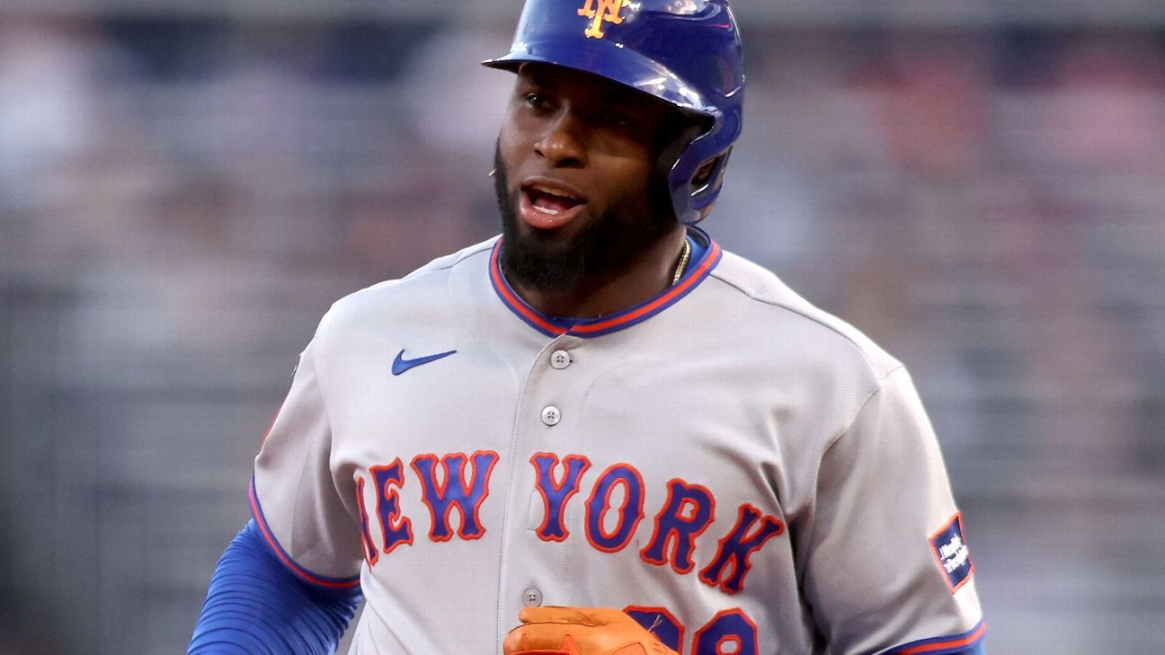 Claimed by O's, Robert Jr. joins AL playoff chase
