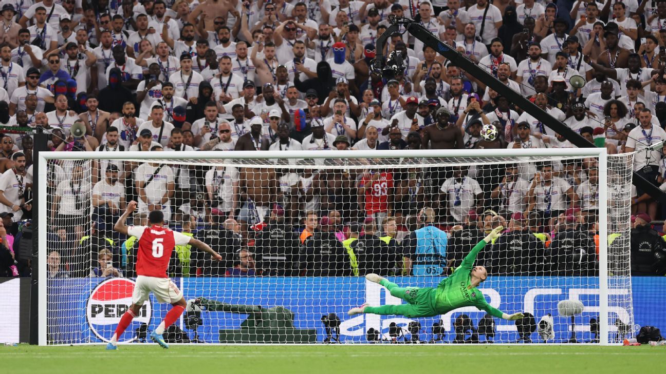 Arsenal's Gabriel 'eager' to take another UCL final pen