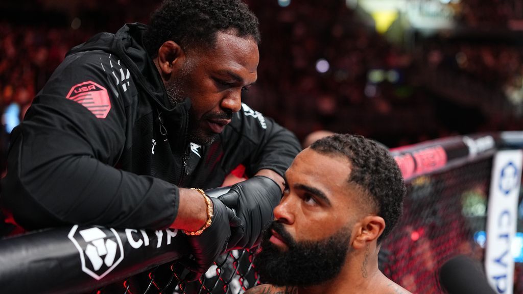 Jon Jones asume responsabilidad por la salida anticipada de Gable Steveson del Octágono