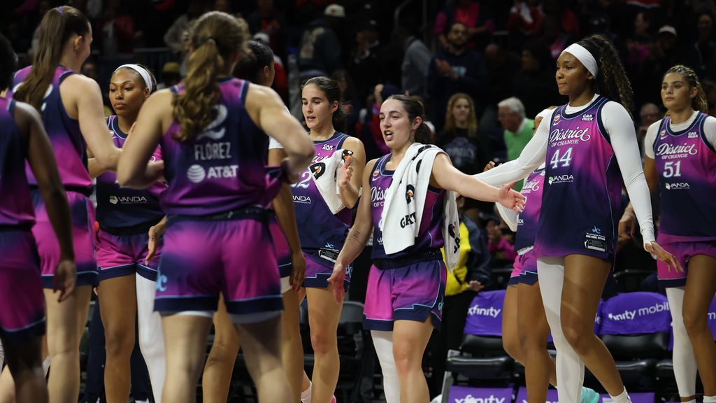 Washington Mystics batem Connecticut Sun e estabelecem recorde de vitórias na franquia com 27 triunfos
