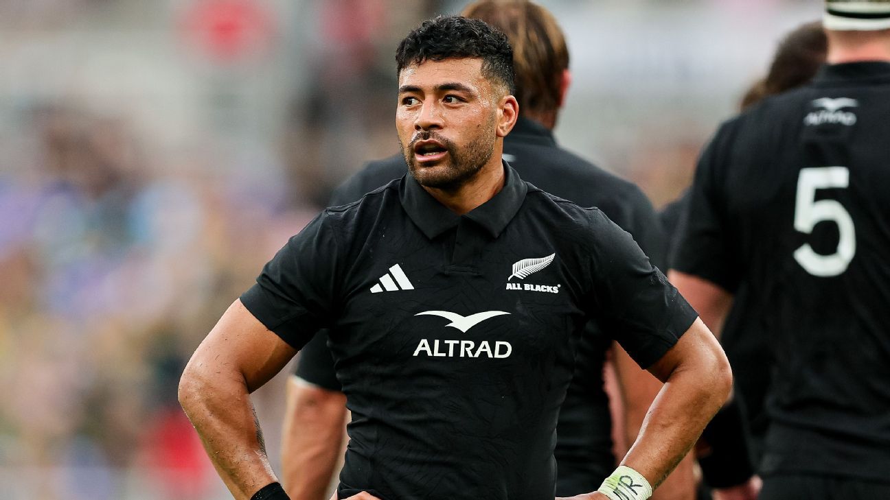 All Blacks lose Mo'unga to calf injury ahead of Bledisloe Cup