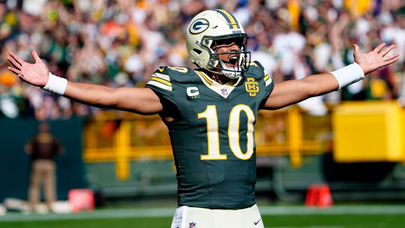 Fantasy football free agents: Jordan Love, MarShawn Lloyd lead top options