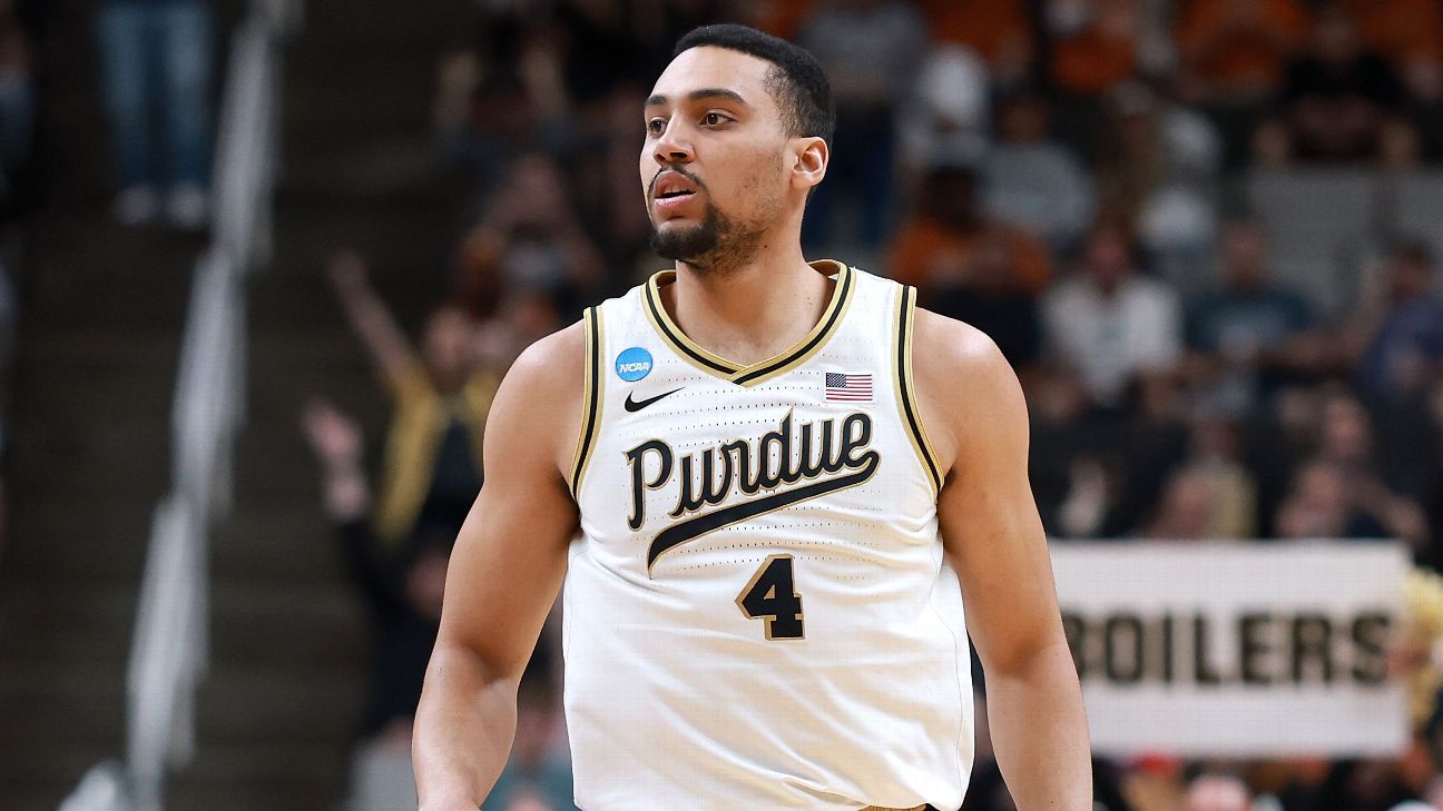 Ex-Purdue F Kaufman-Renn signs with Kansas amid eligibility pursuit