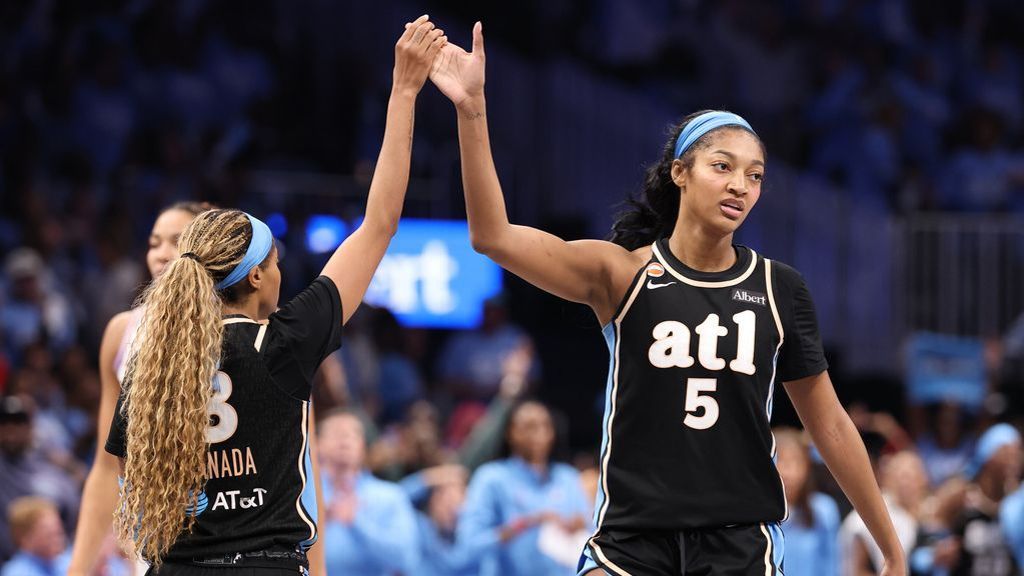 Reese keeps Dream rolling in Game 3 to take series lead in WNBA Finals