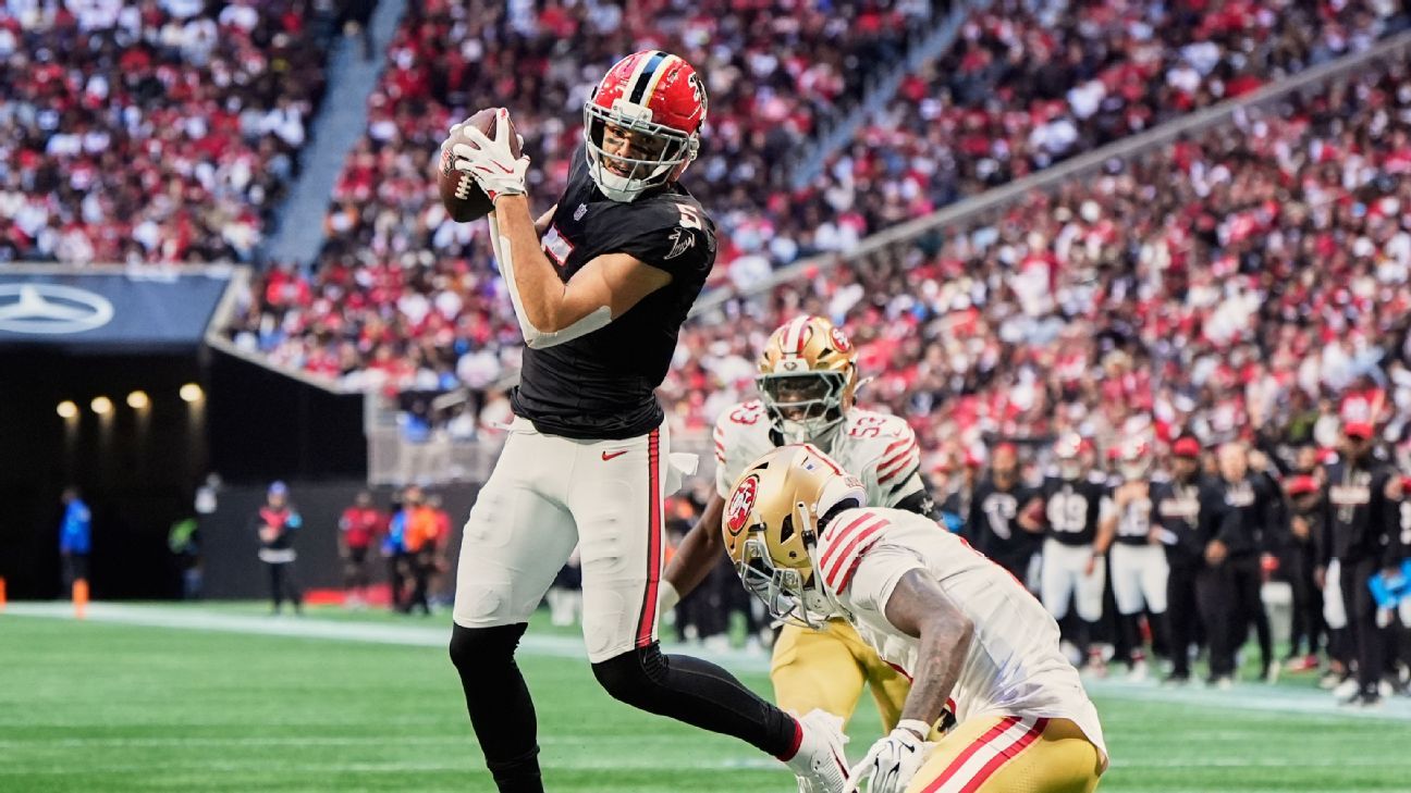 NFL Week 7 Recap: Steelers Secure Victory in Historic France Game
