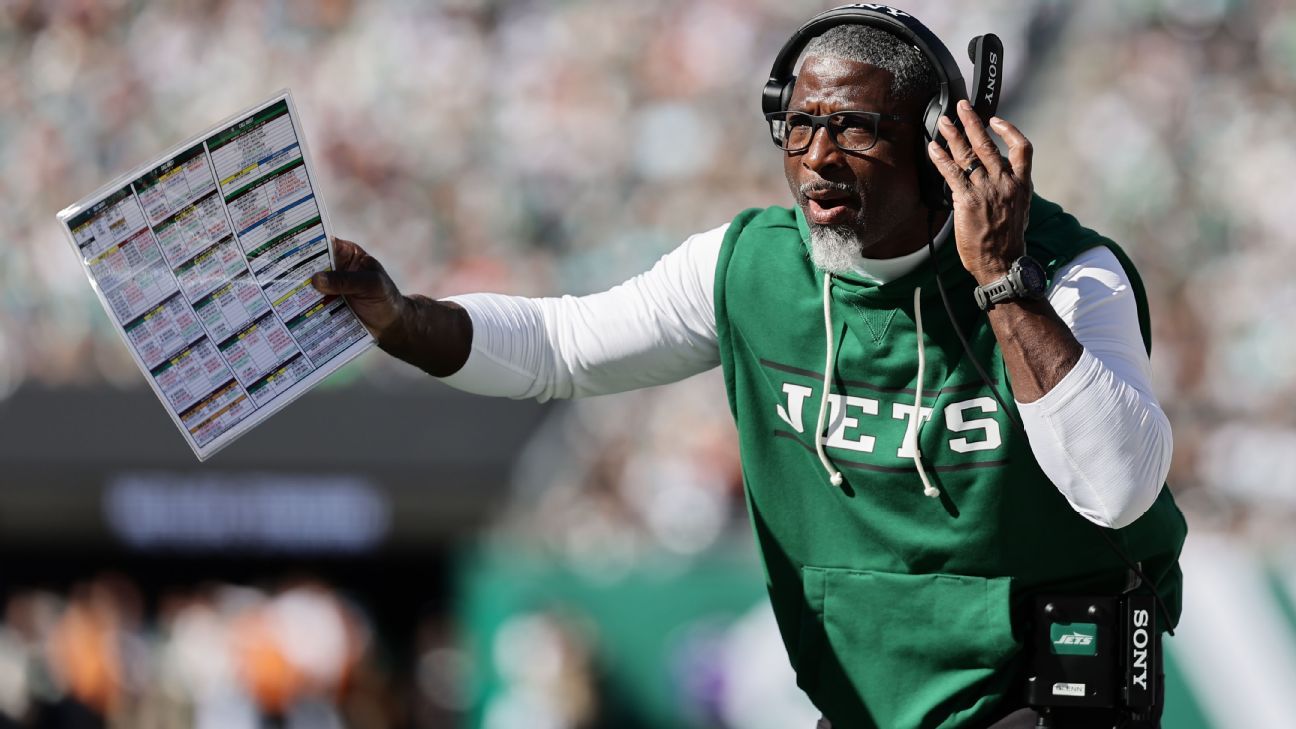NFL Week 8 buzz: What we're hearing on potential Jets changes, Colts deals, AFC North chaos and more