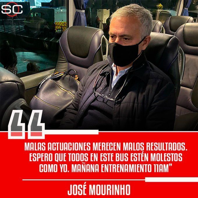 Photo of Mourinho envió un fuerte mensaje desde el autobús tras la derrota del Tottenham