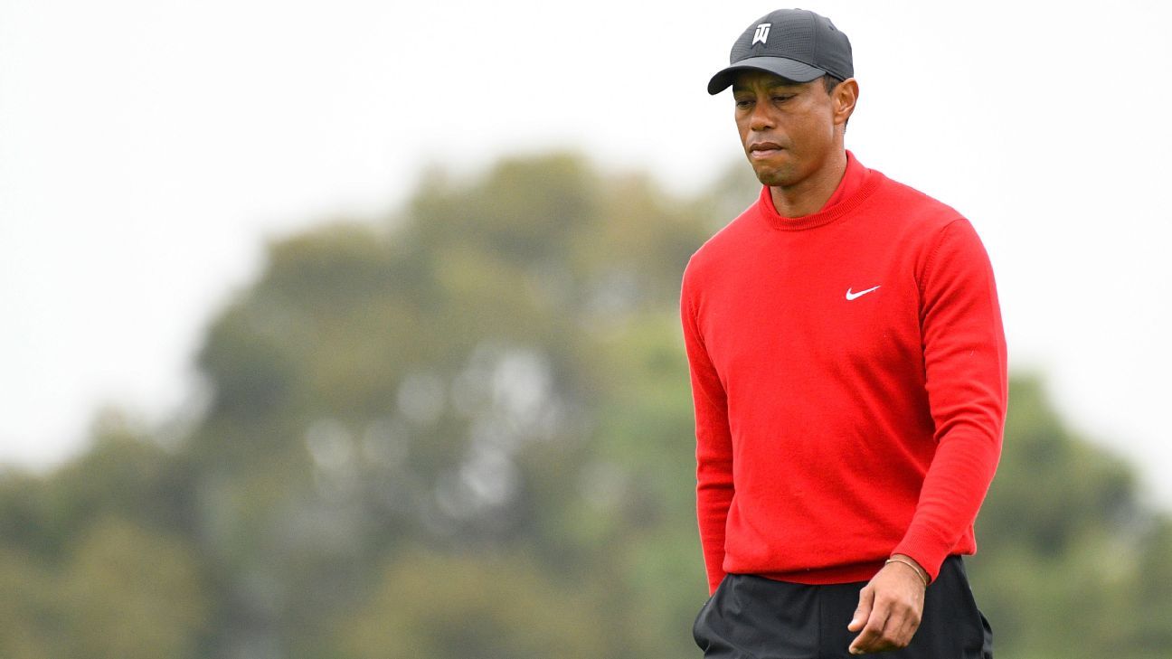 Tiger Woods memposting video yang menunjukkan dirinya memukul bola golf, termasuk teks ‘Membuat kemajuan’