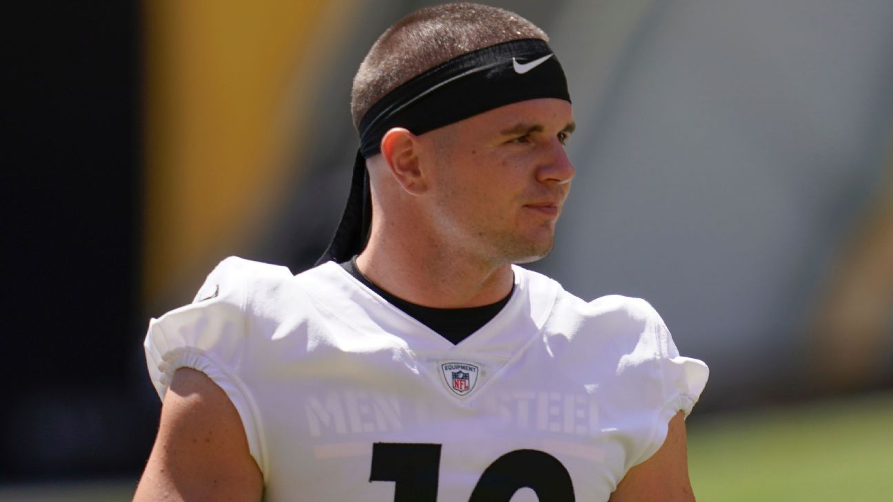 Cleveland Browns WR baby son Ryan Switzer has returned to the hospital