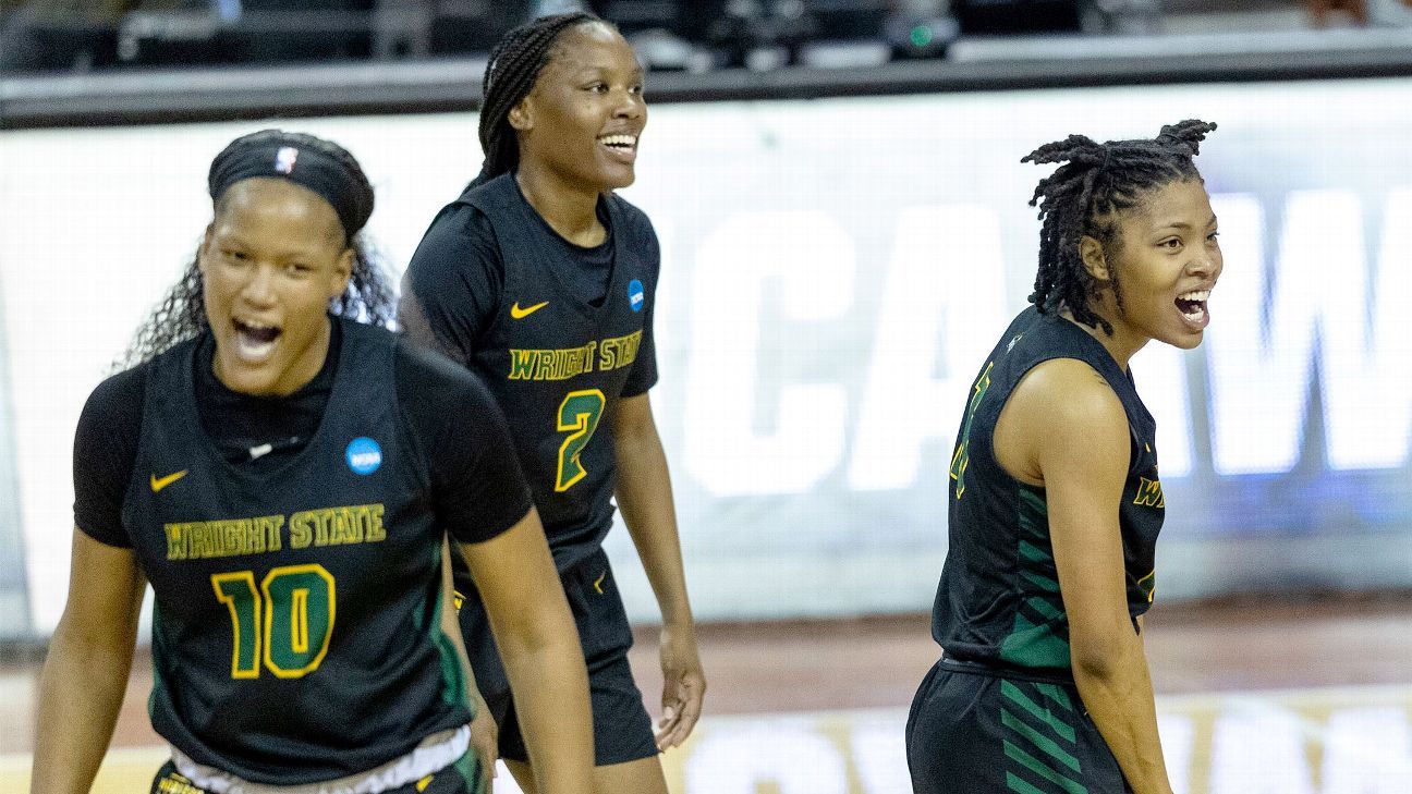 Wright State beats Arkansas, adds drama to Upset Monday at NCAA women’s basketball tournament