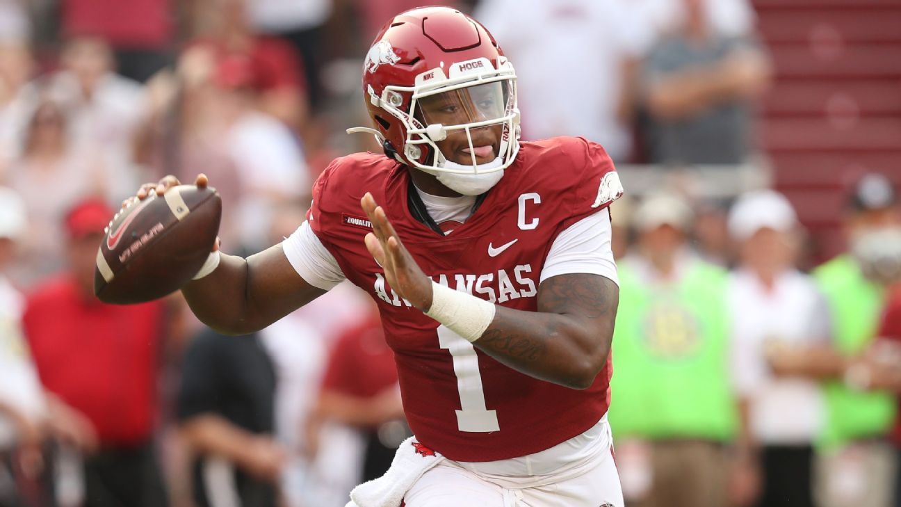 College football Week 4 — Arkansas-Texas A&M in the Southwest Classic, Notre Dame-Wisconsin and more
