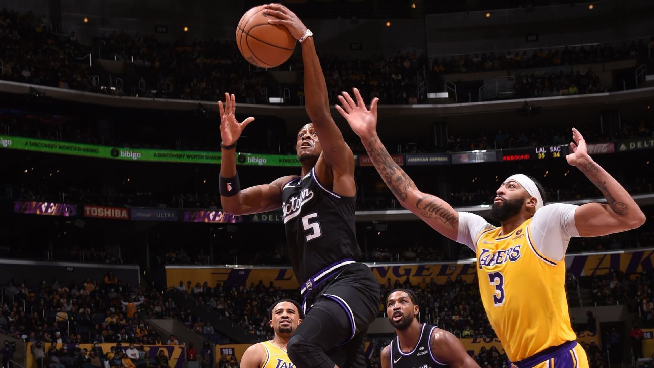 Sacramento Kings mengalahkan Los Angeles Lakers, menarik diri dalam thriller 3-OT