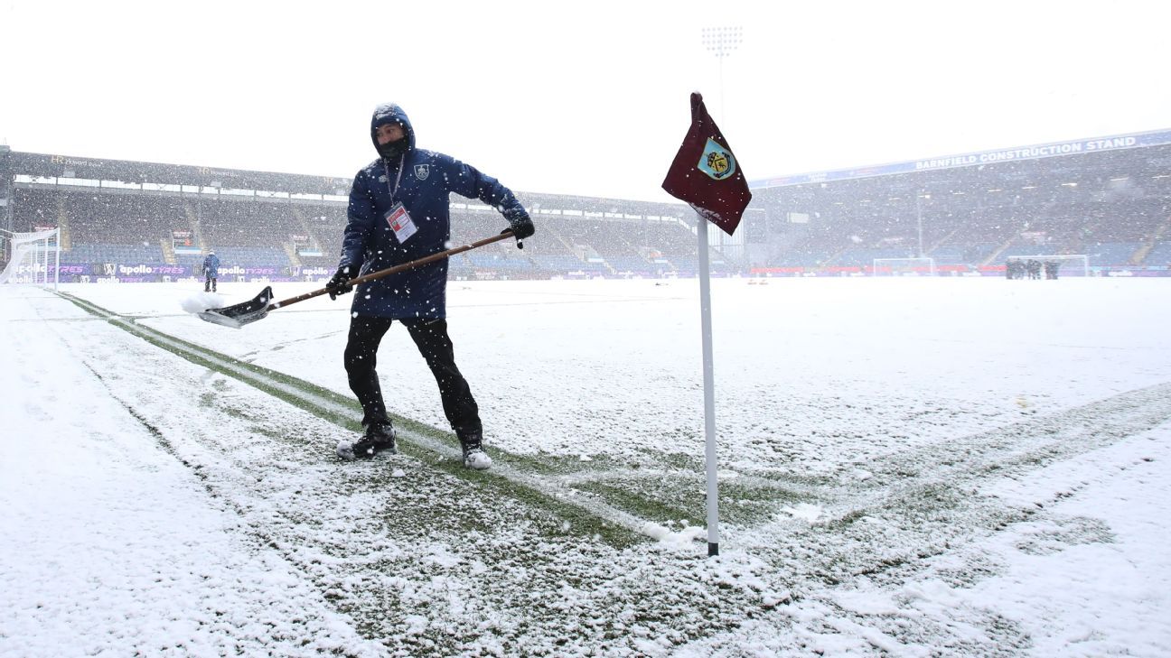 Pertandingan Tottenham di Burnley ditunda karena kondisi cuaca buruk